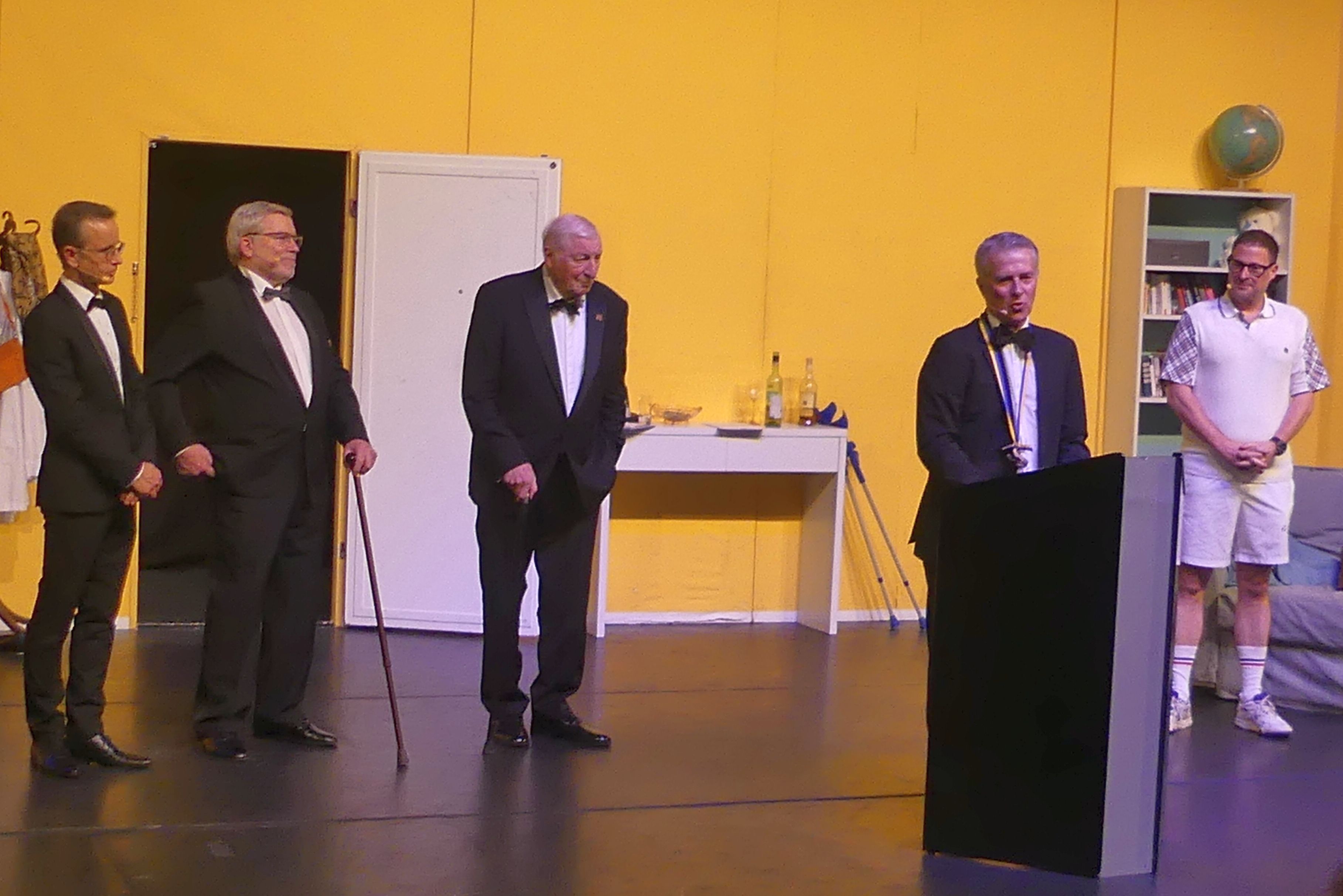 Verleihung des Bloomaulordens an Gerald Marzenell im Oststadttheater Mannheim